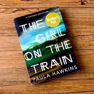 ✨3 for $20✨ The Girl on the Train by Paula Hawkins
